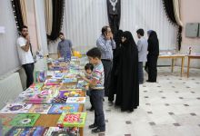 گزارش تصویری از نمایشگاه کتابی با عنوان « افطاری کتاب» در دانشگاه